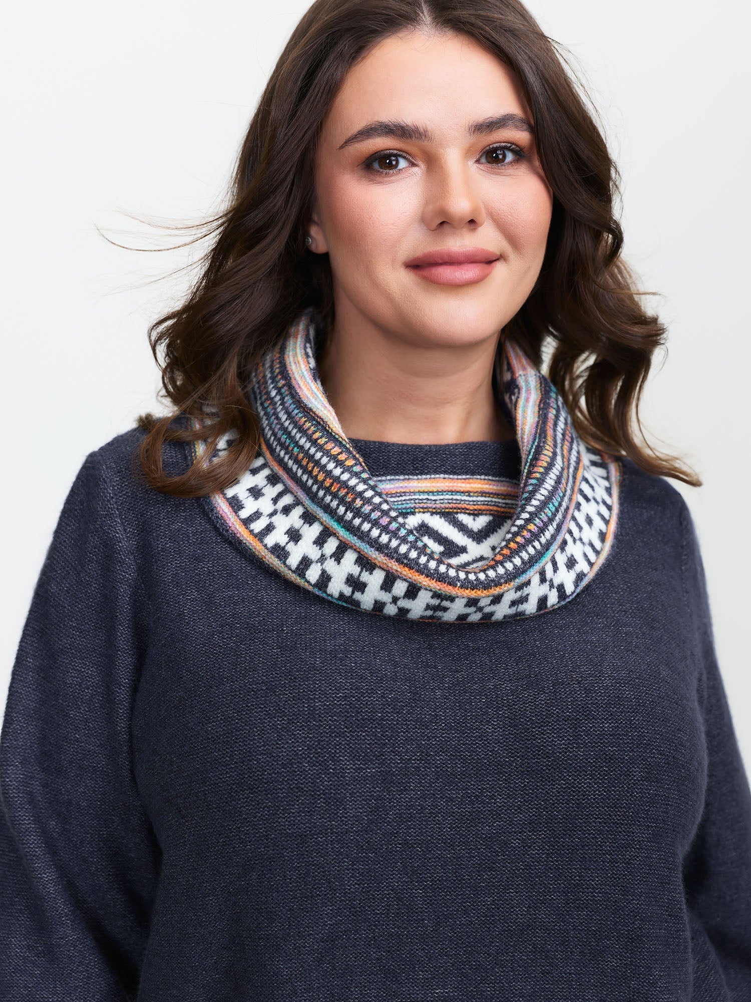 Boho Pattern Color Contrast Turtleneck Pullover