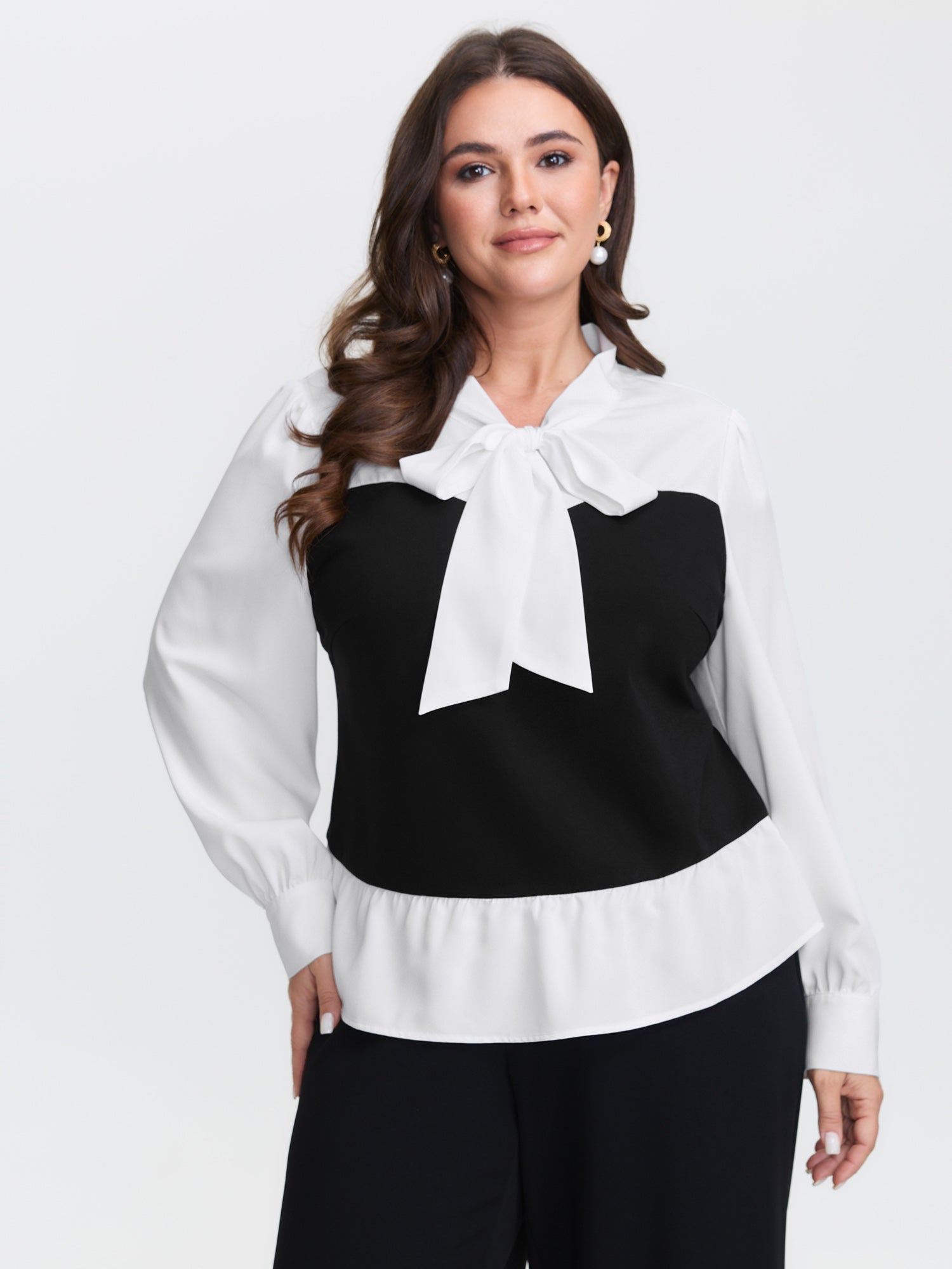 Colorblock Neckline Tie Layered Blouse