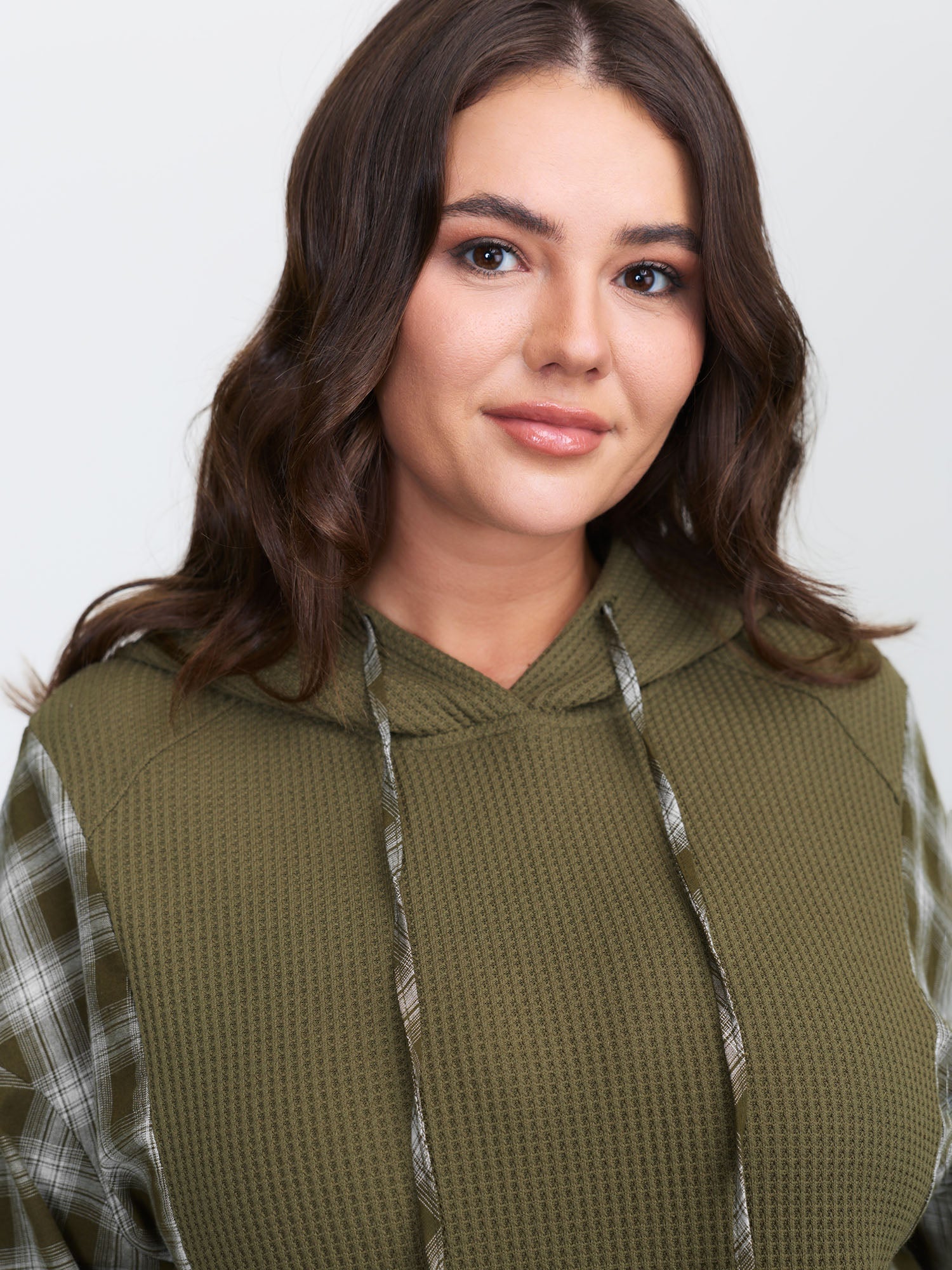 Checkered Spliced Textured Hoodie