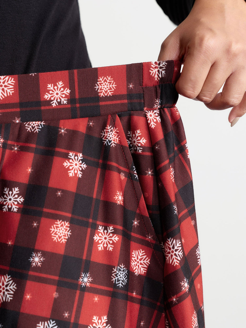 Checkered Snowflake Pattern Midi Skirt