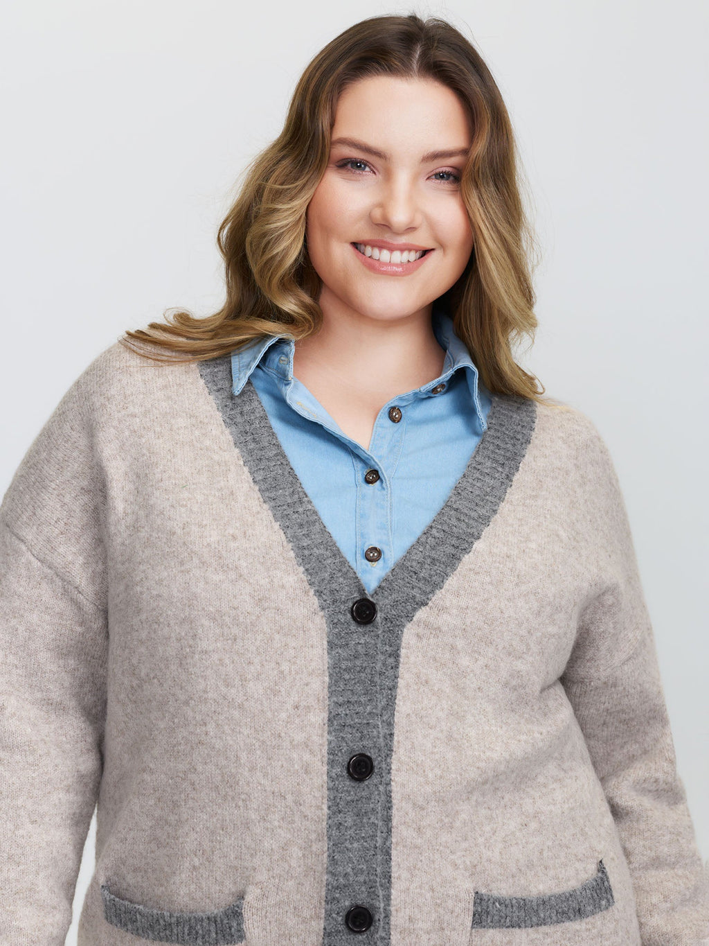 Color Contrast Buttons Pockets Knit Cardigan