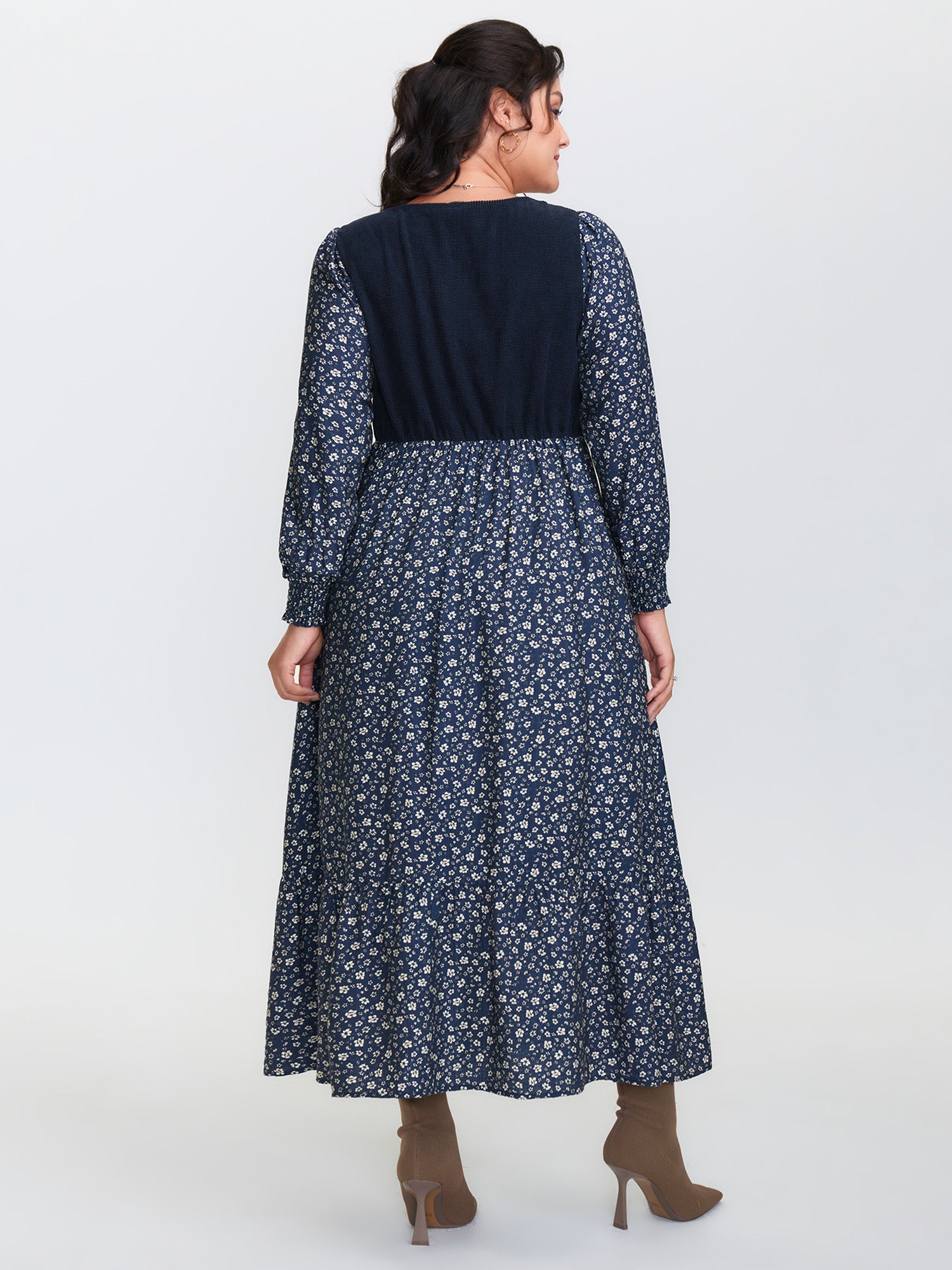 Corset Detail Shirred Floral Pockets Midi Dress