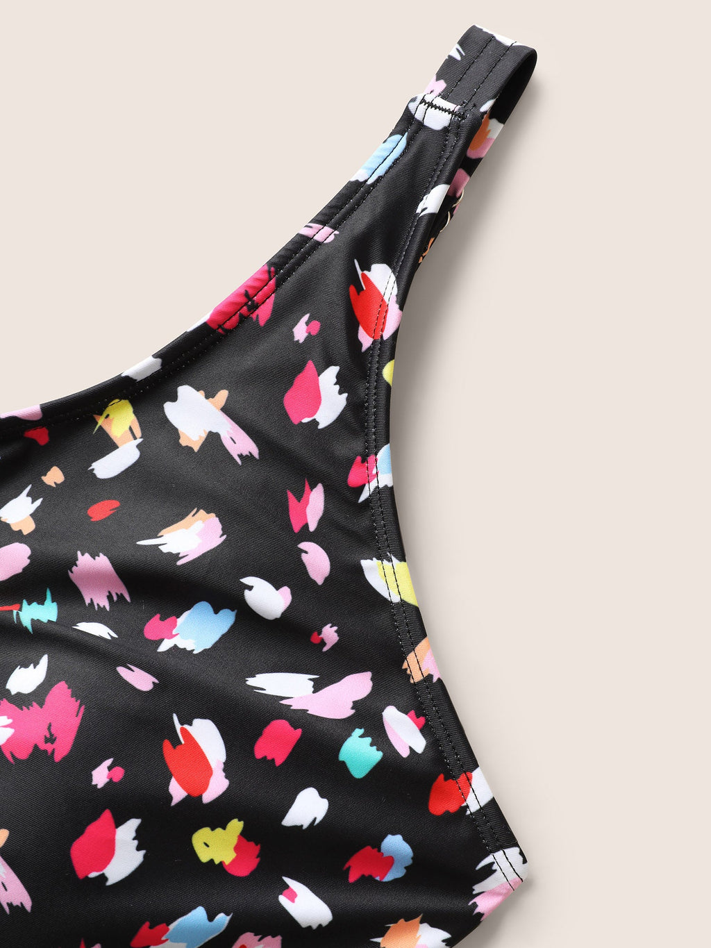 Allover Print V Neck Gathered Swim Top