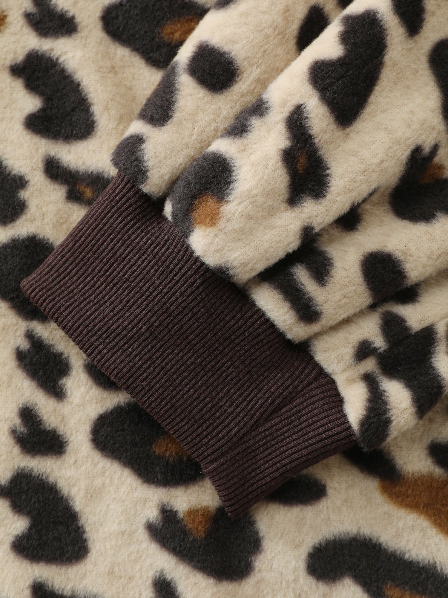 Velvety Leopard Print One-Shoulder Sweatshirt