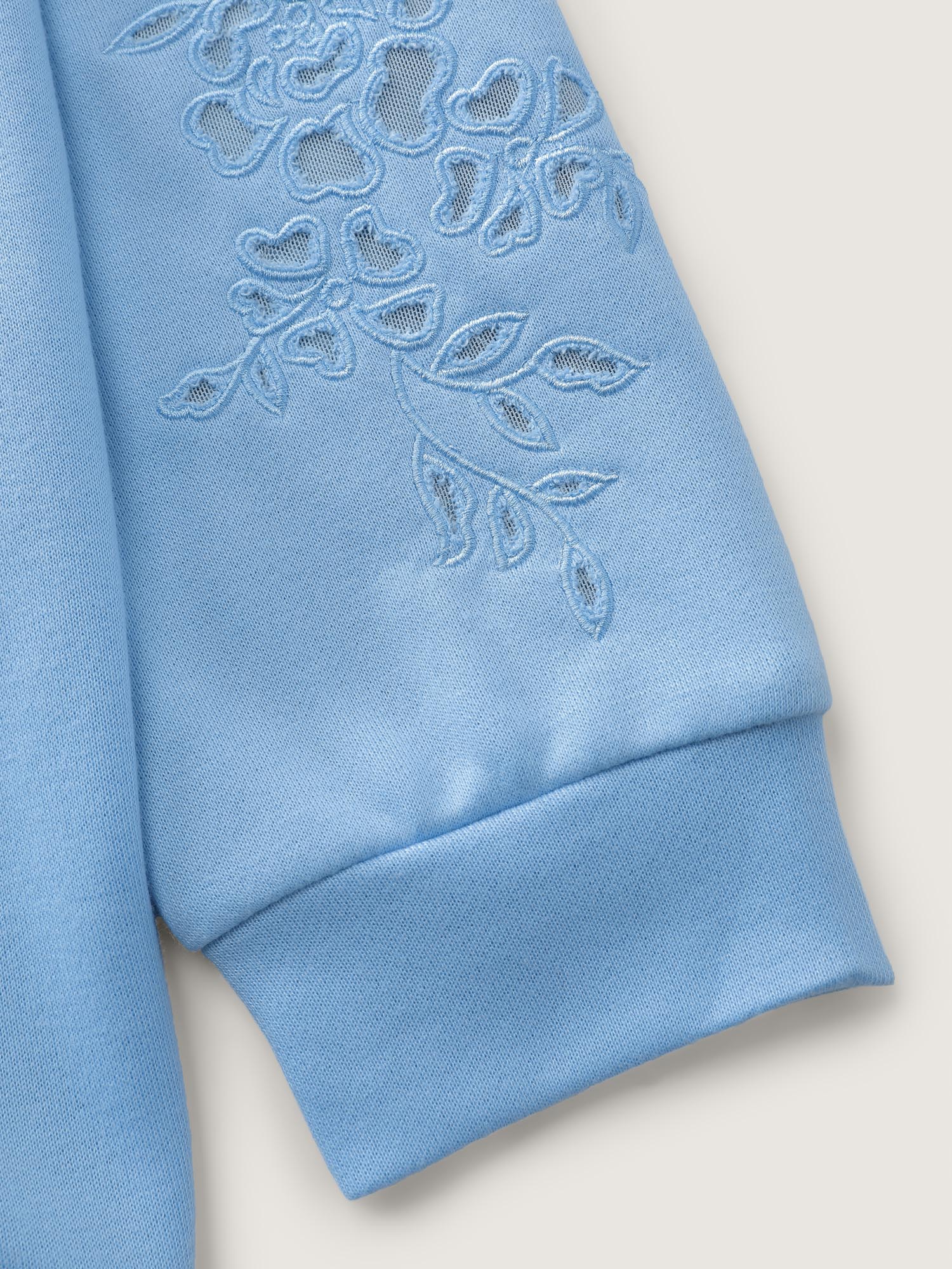 Cut-Out Embroidery Relaxed-Fit Sweatshirt