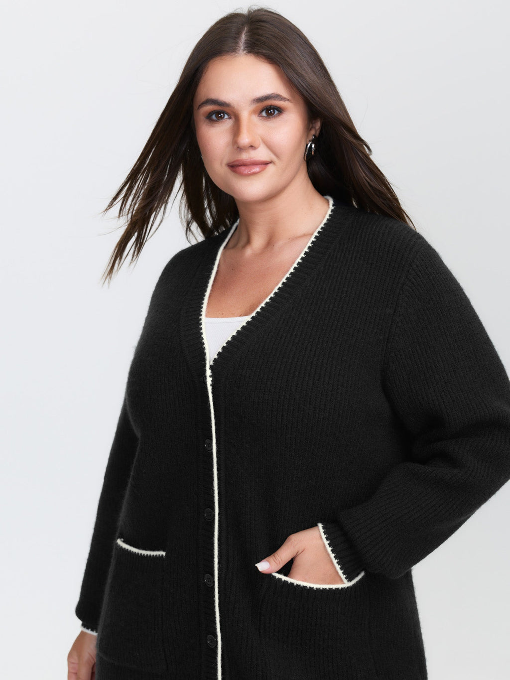 Color Contrast Edged V-Neck Knit Cardigan