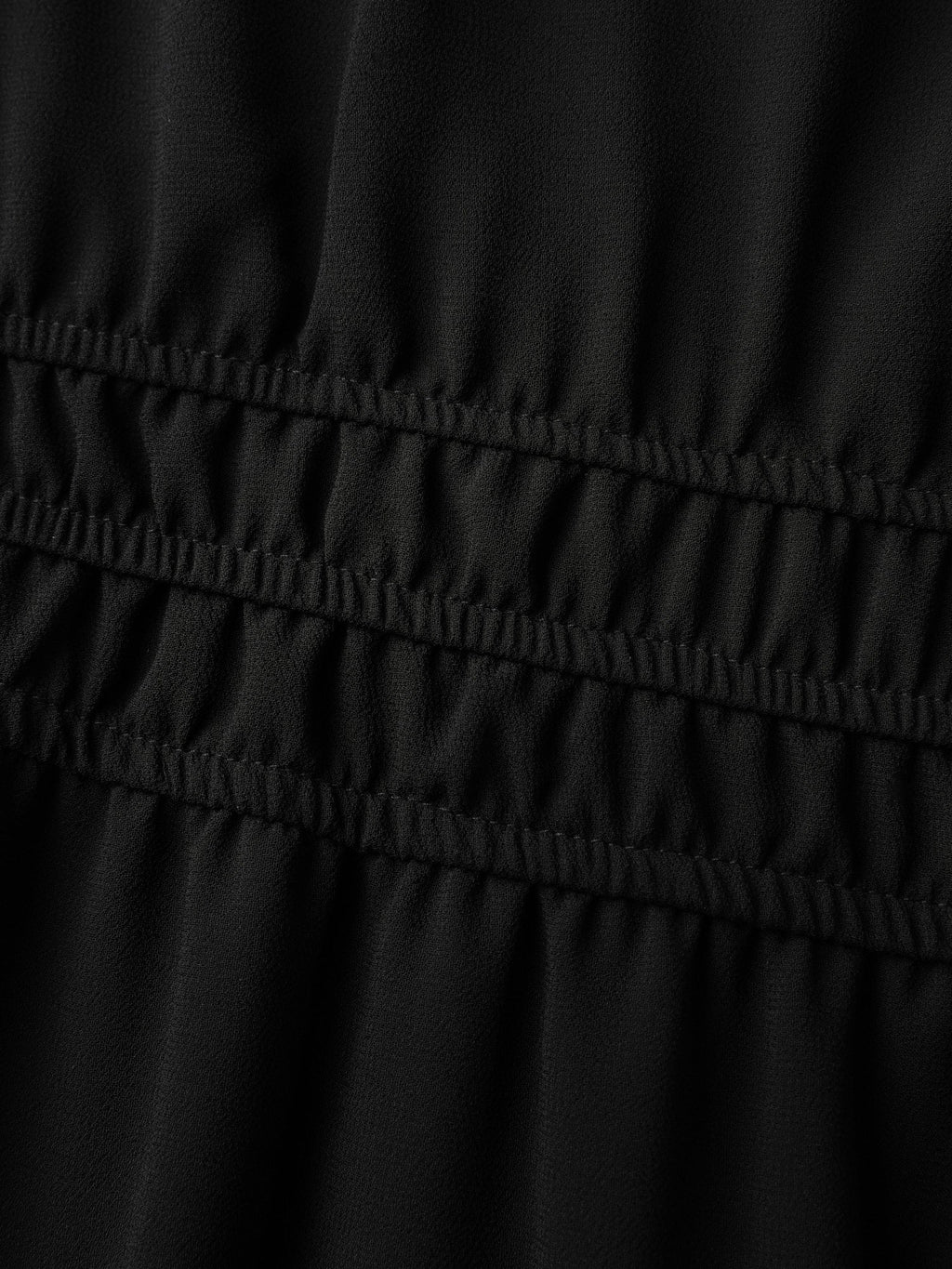 Chiffon Color Contrast Pleated Pockets Maxi Dress