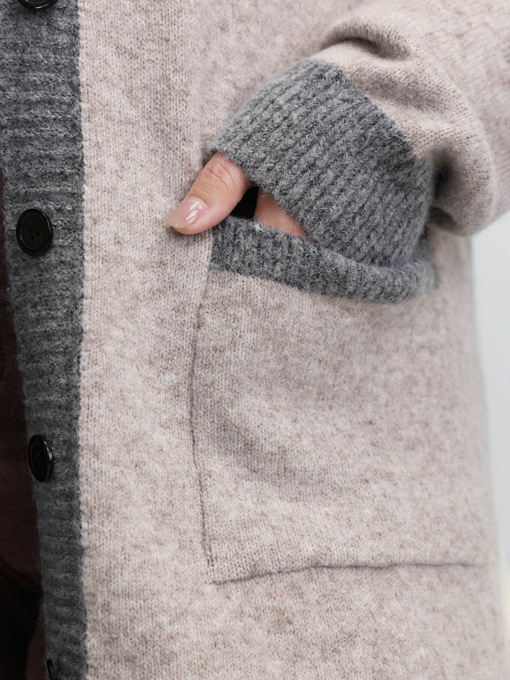 Color Contrast Buttons Pockets Knit Cardigan