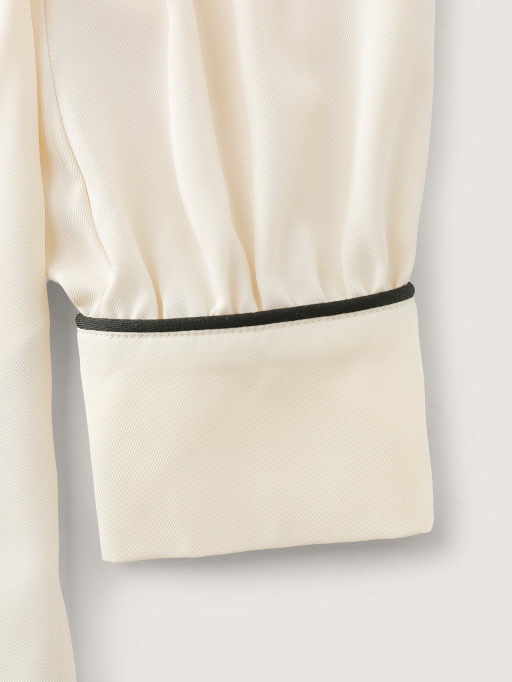 Bowknot Neckline Color Contrast Blouse