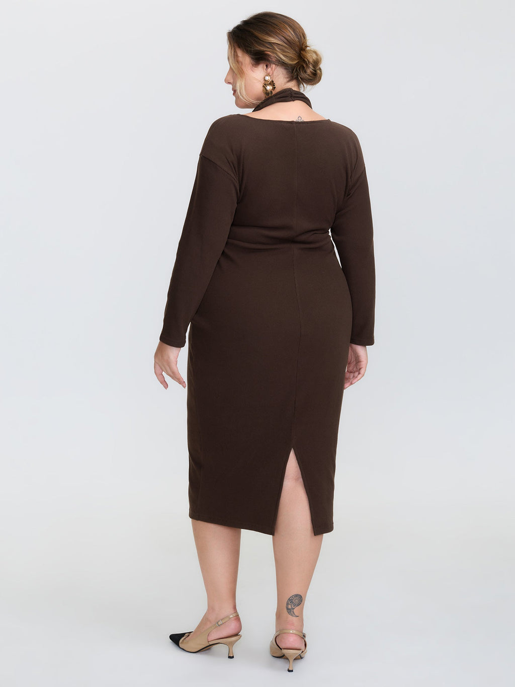 2-in-1 Cozy Figure-Hugging Midi Dress
