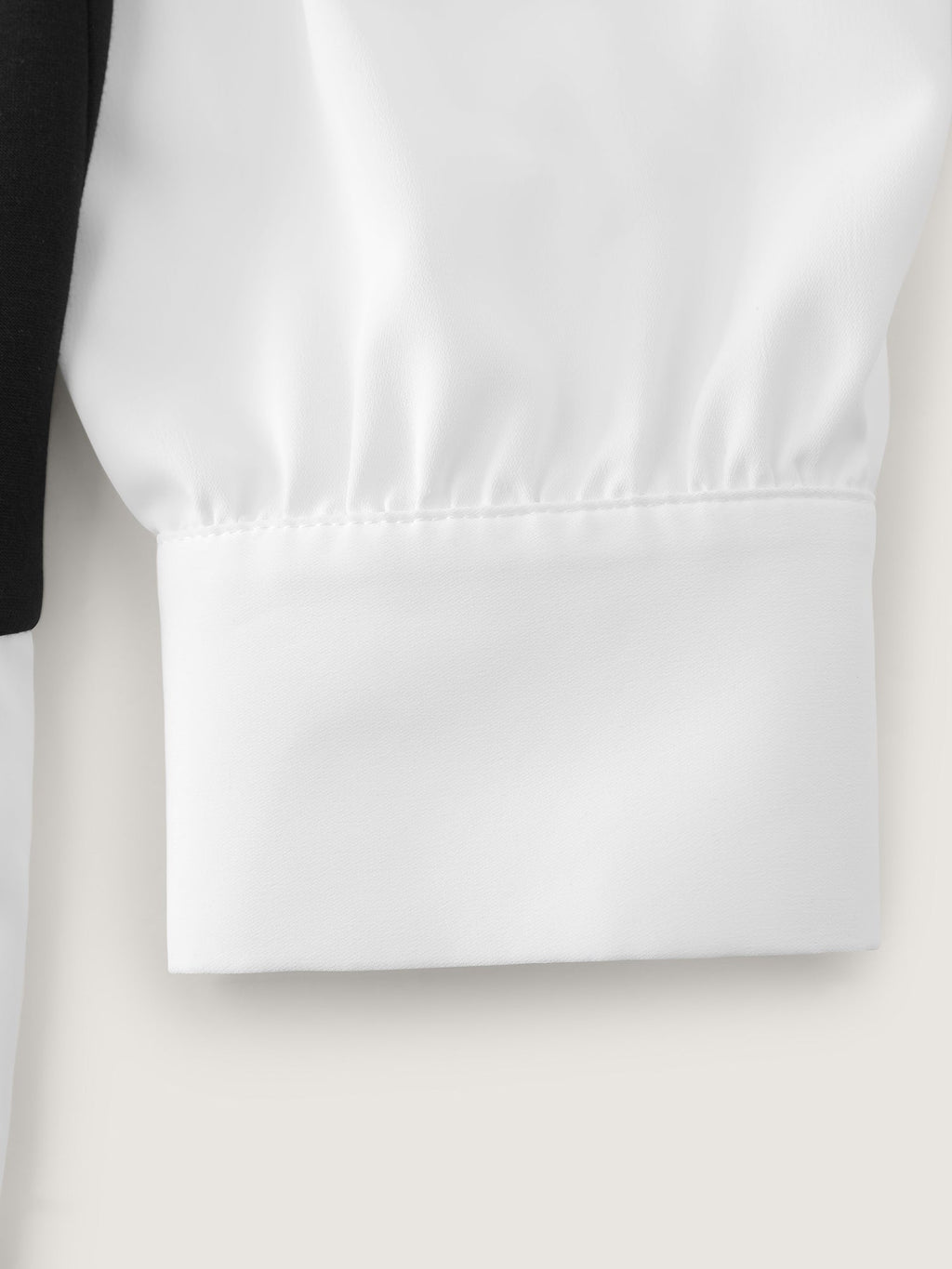 Colorblock Neckline Tie Layered Blouse