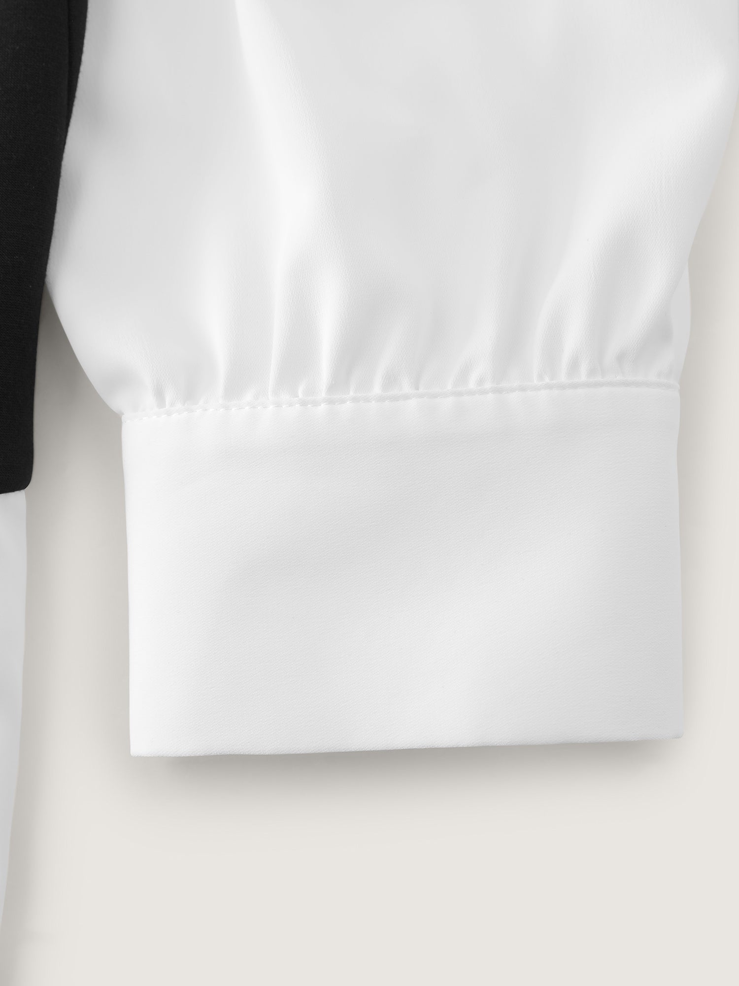 Colorblock Neckline Tie Layered Blouse