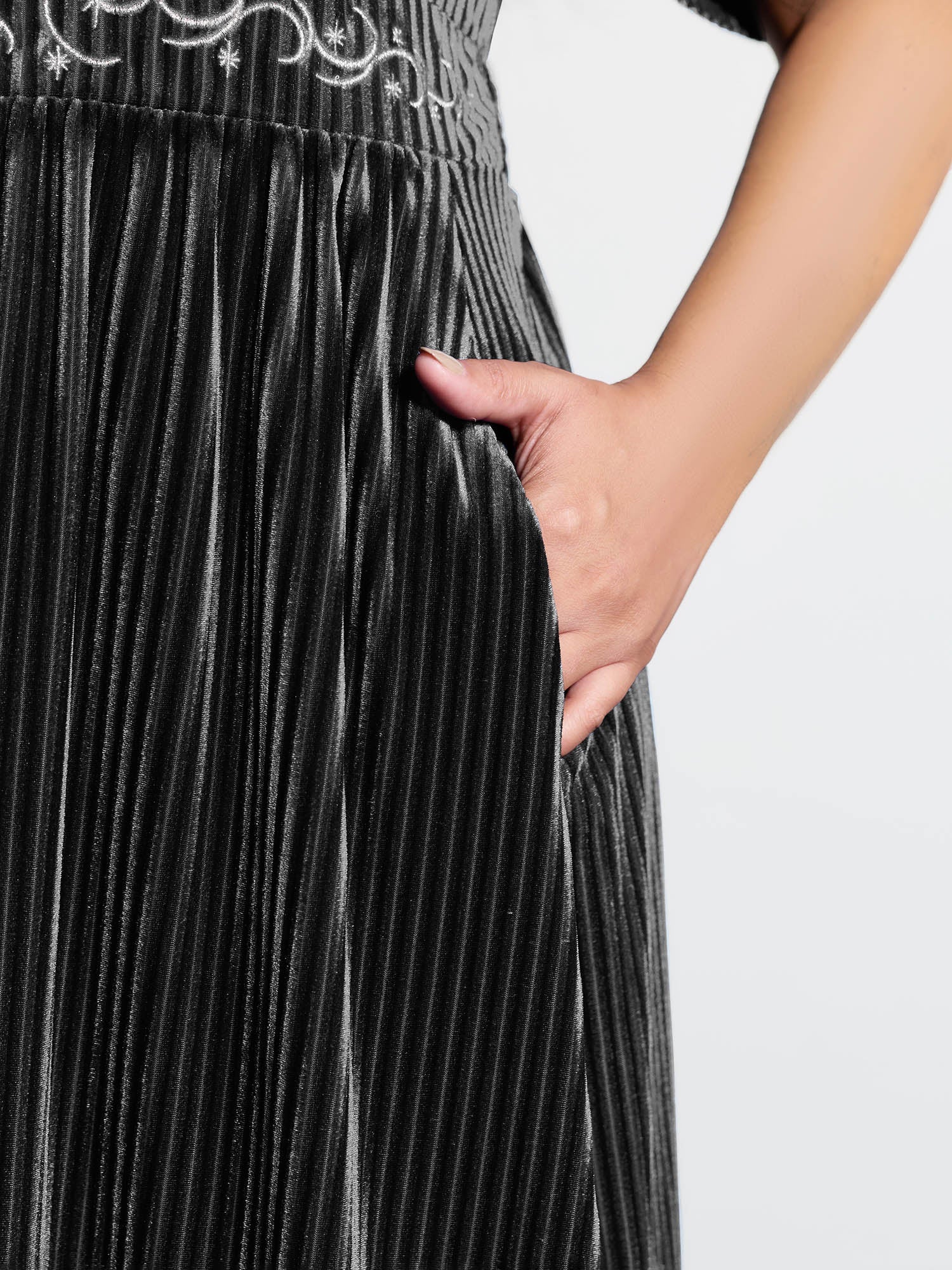 Starry Moon Embroidery Shirred Maxi Dress