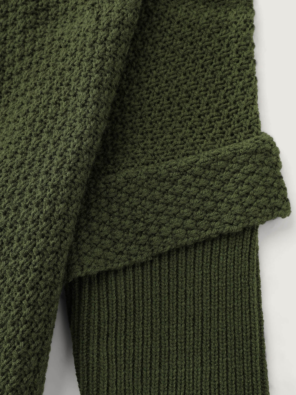 Cableknit Turtleneck Flowy Hem Pullover