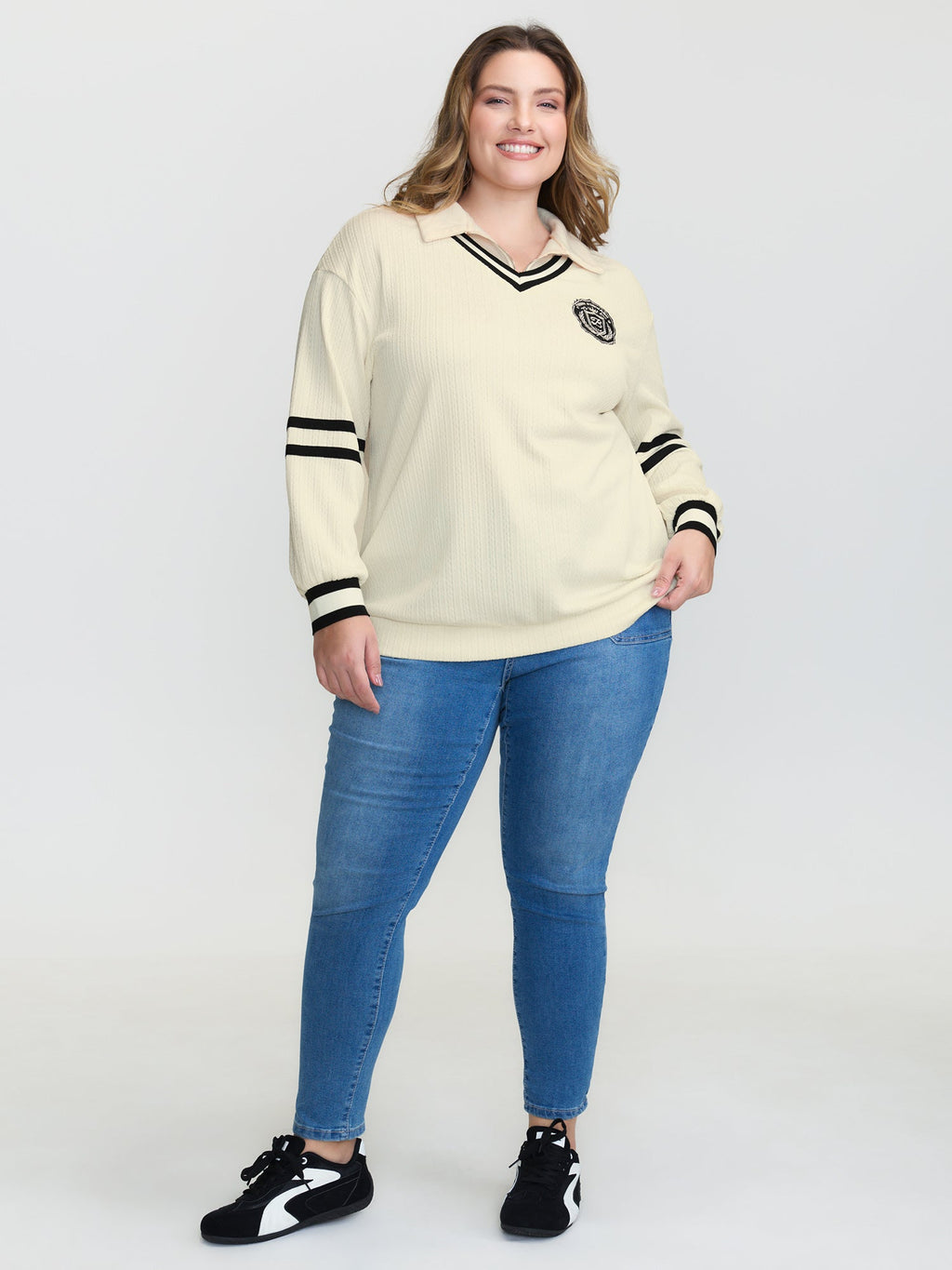 Colorblock Embroidery Zipper Sweatshirt