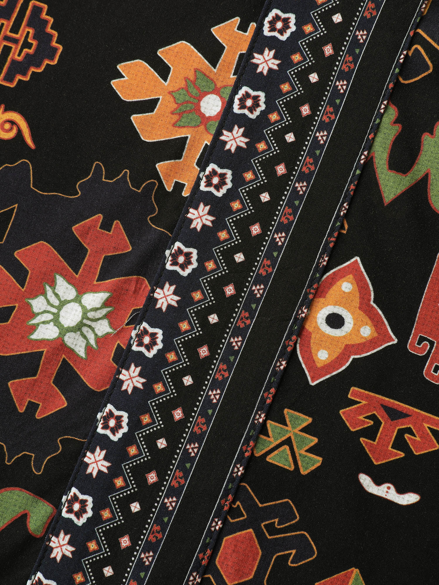 Boho Geometric Pattern Split Neck Blouse