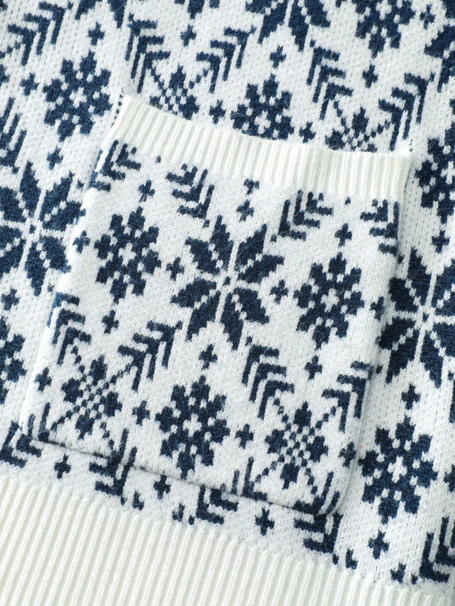 Supersoft Snowflake Jacquard Pattern Pockets Knit Cardigan