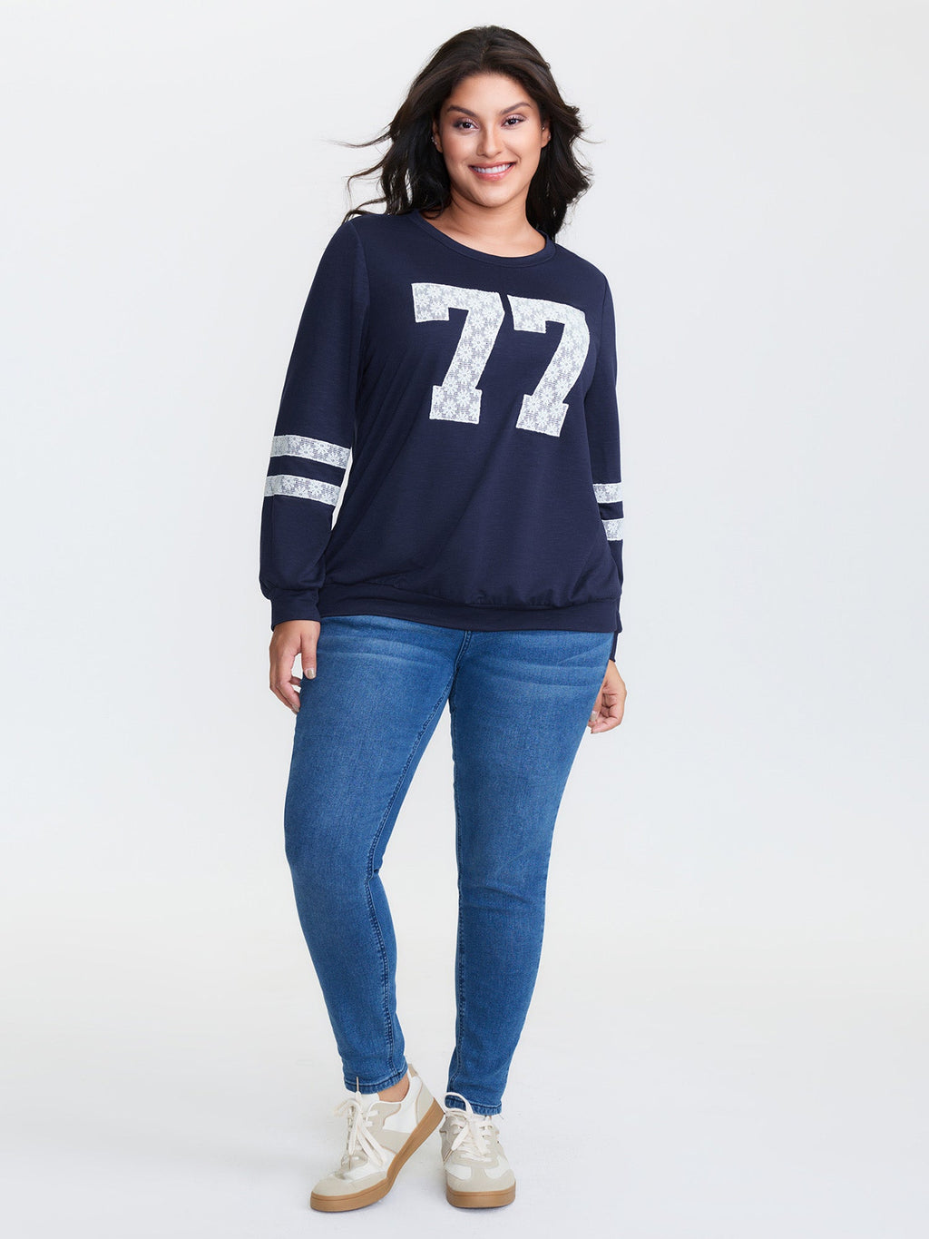 Applique Embroidery Stretchy Sweatshirt