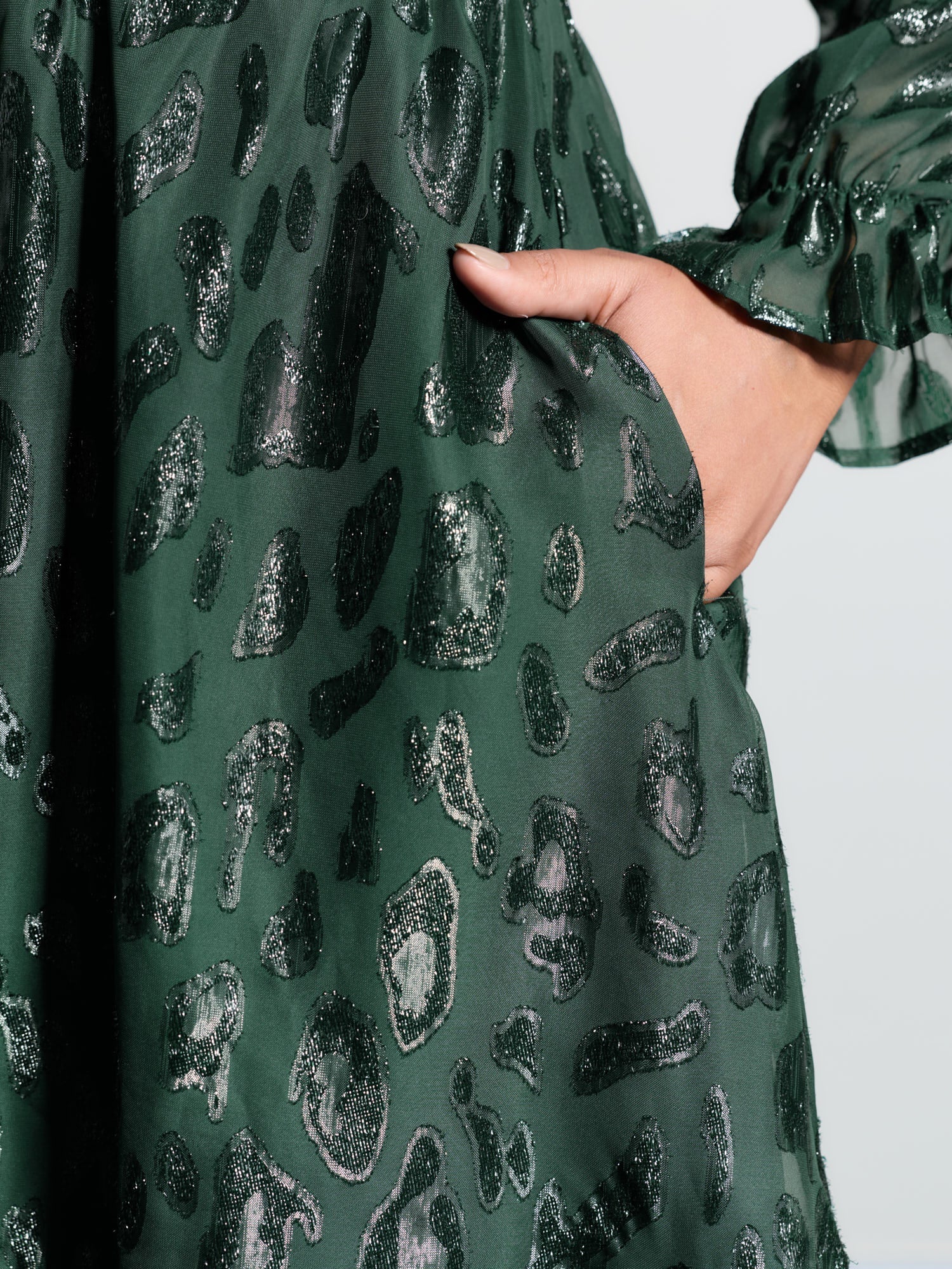 Textured Shirred Backless Tie Midi Dress