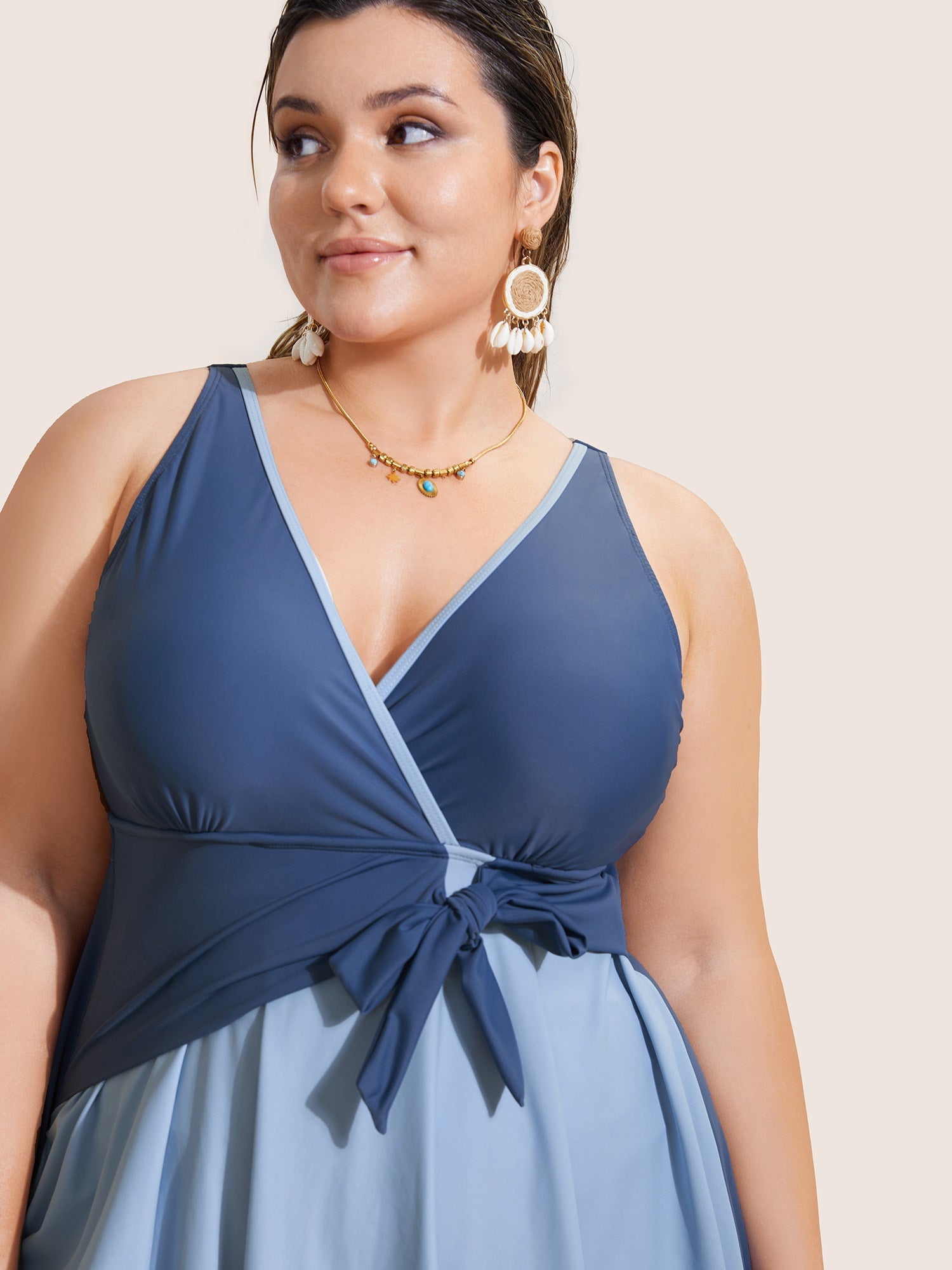 Contrast V Neck Tie Knot Swim Dress