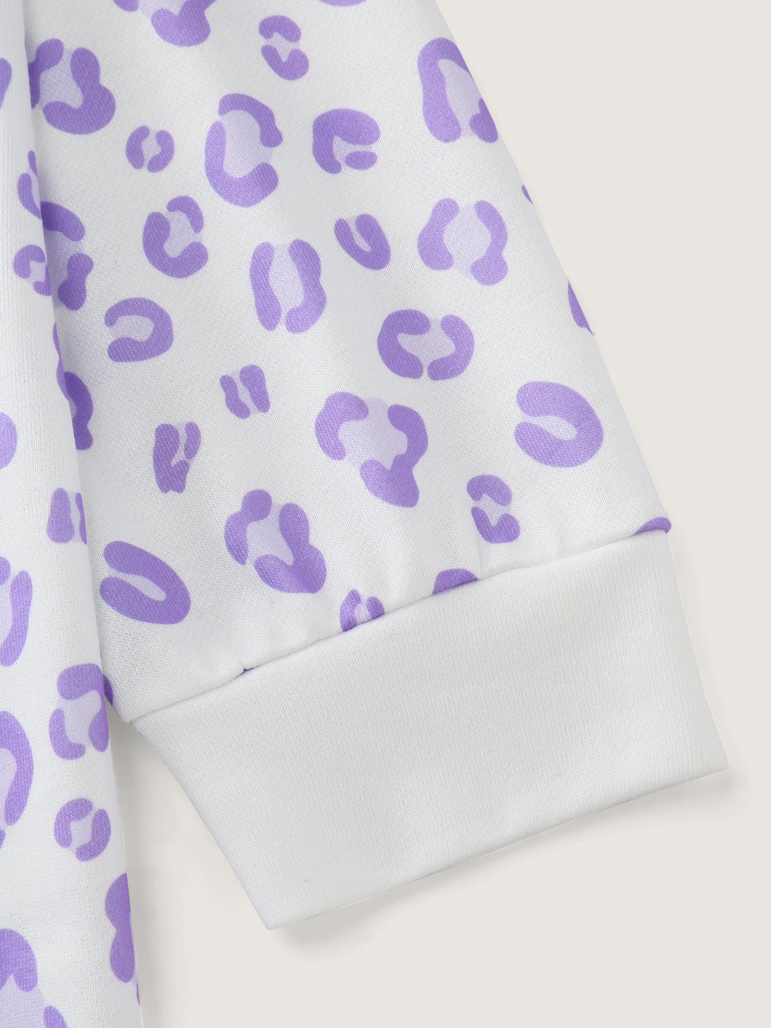 Cozy Leopard Print Contrast Loungewear Set