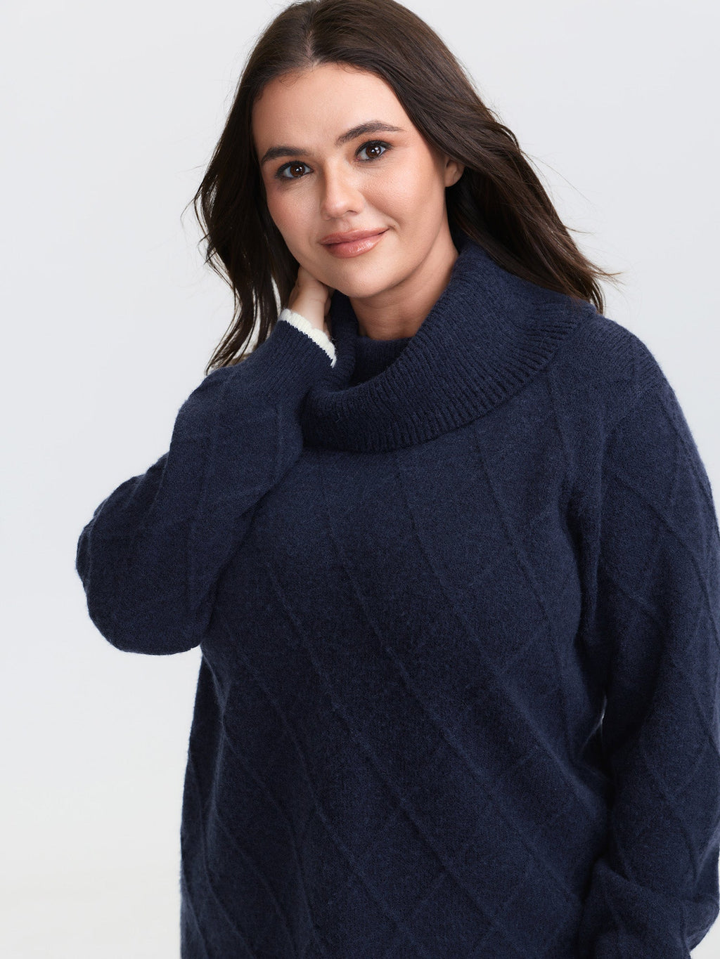 Curvy Contrast Hem Textured Turtleneck Pullover