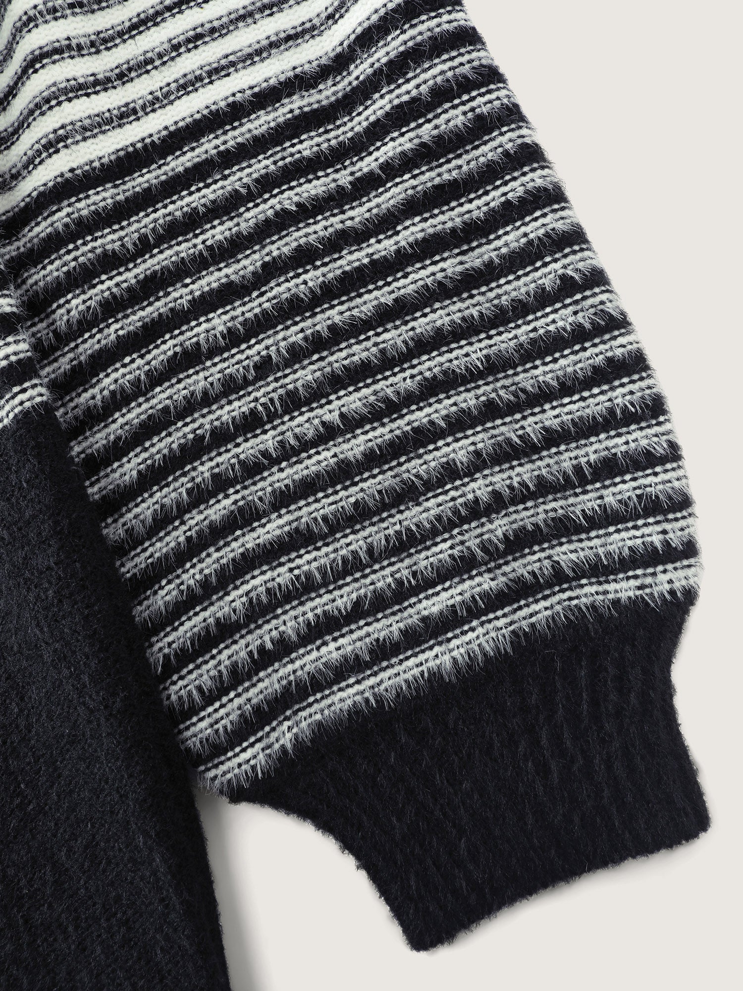 Colorblock Pockets Folded Collar Knit Cardigan