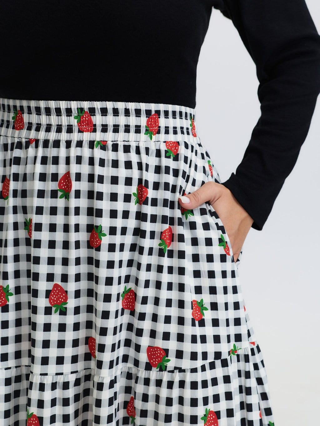 Checkered Fruity Print Tiered Maxi Skirt