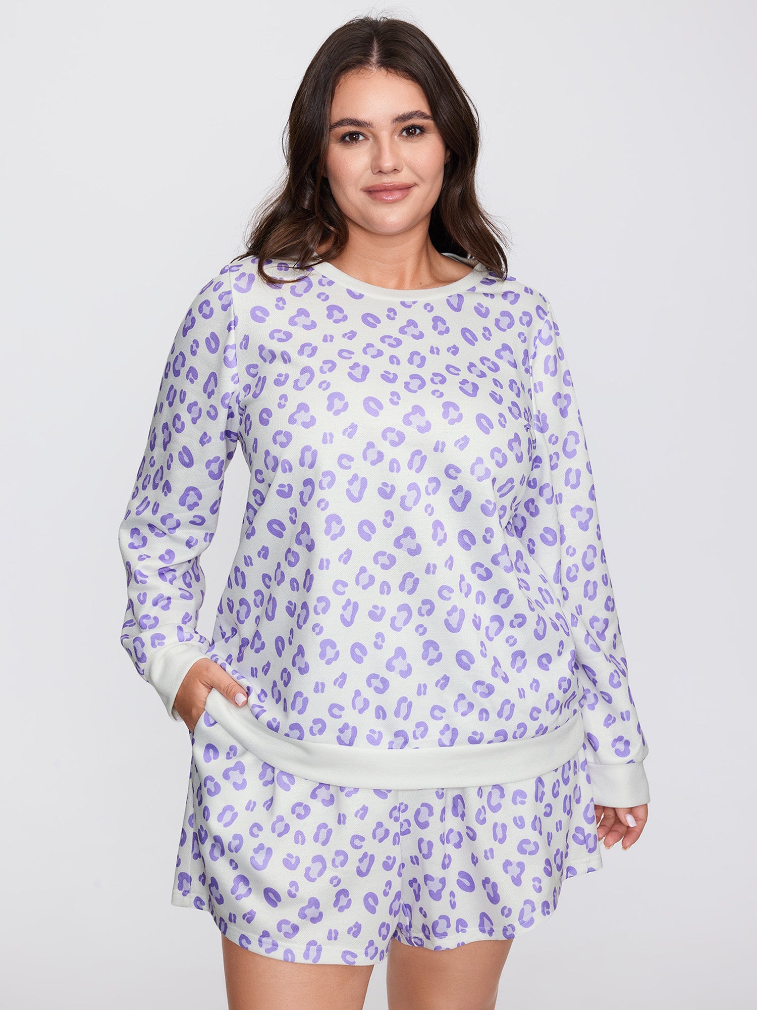 Cozy Leopard Print Contrast Loungewear Set