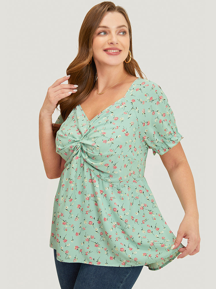 Ditsy Floral Twist Front Puff Sleeve Blouse