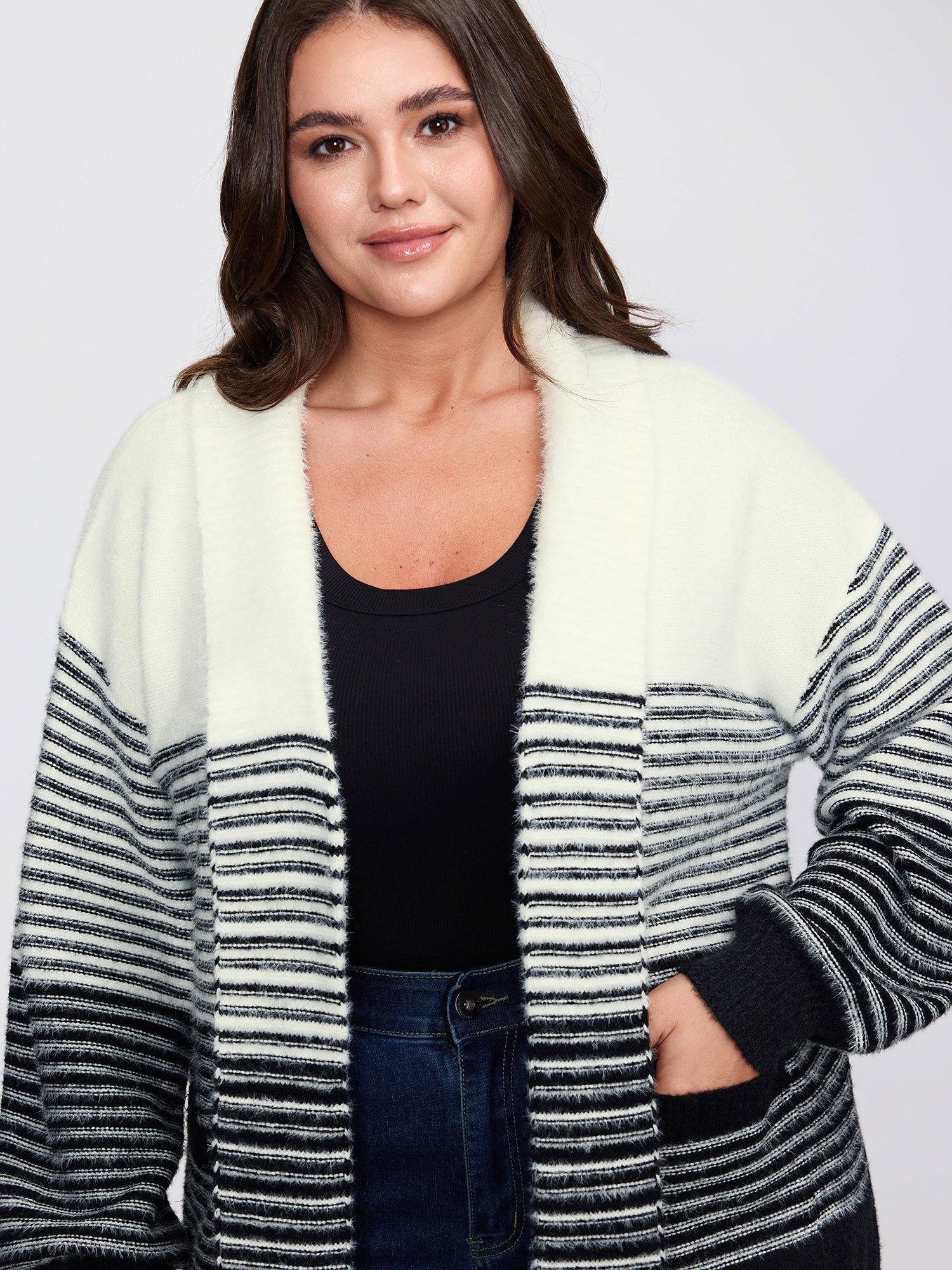 Colorblock Pockets Folded Collar Knit Cardigan