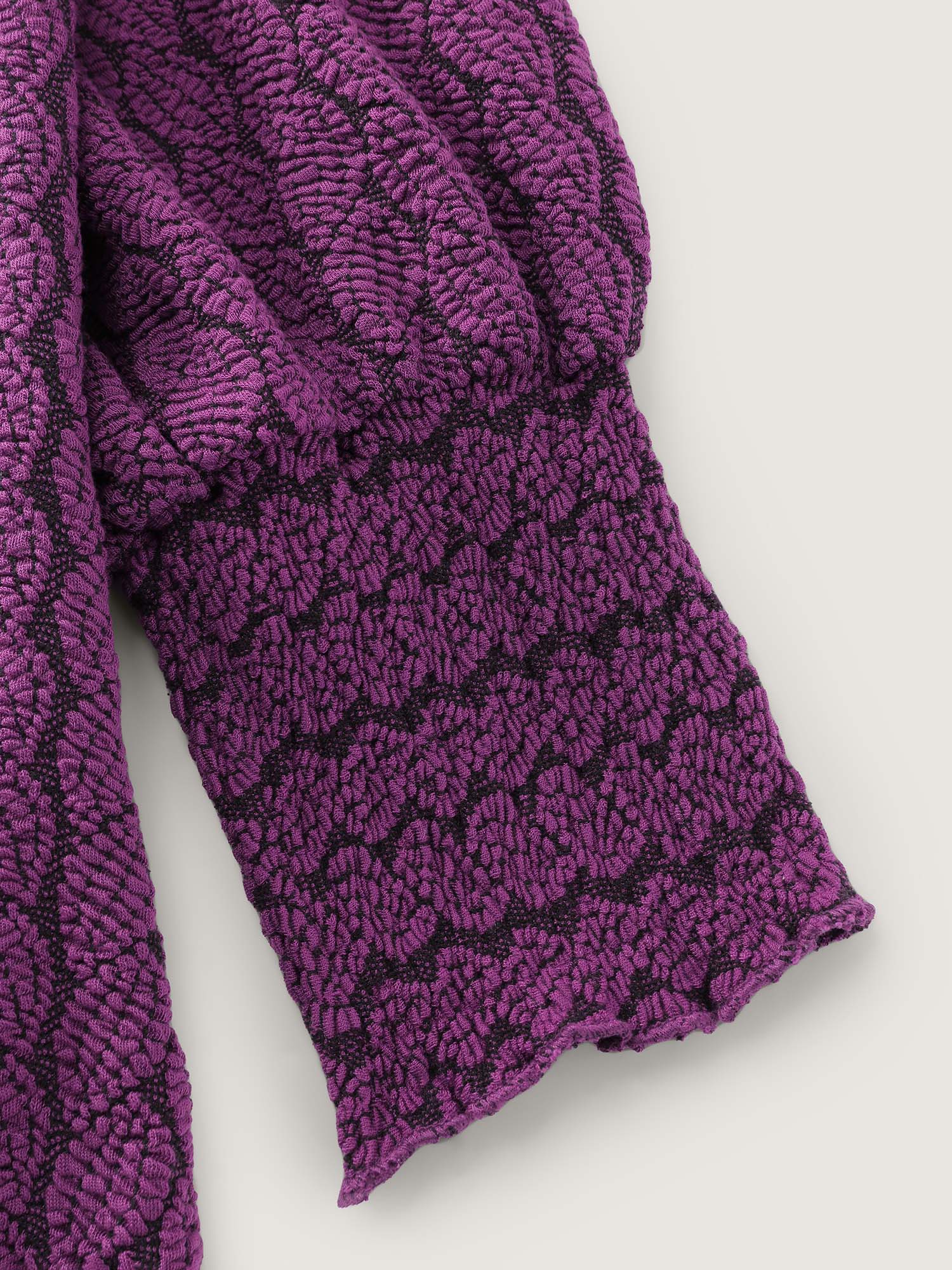 Cableknit Lantern Sleeve V-Neck Knit Top