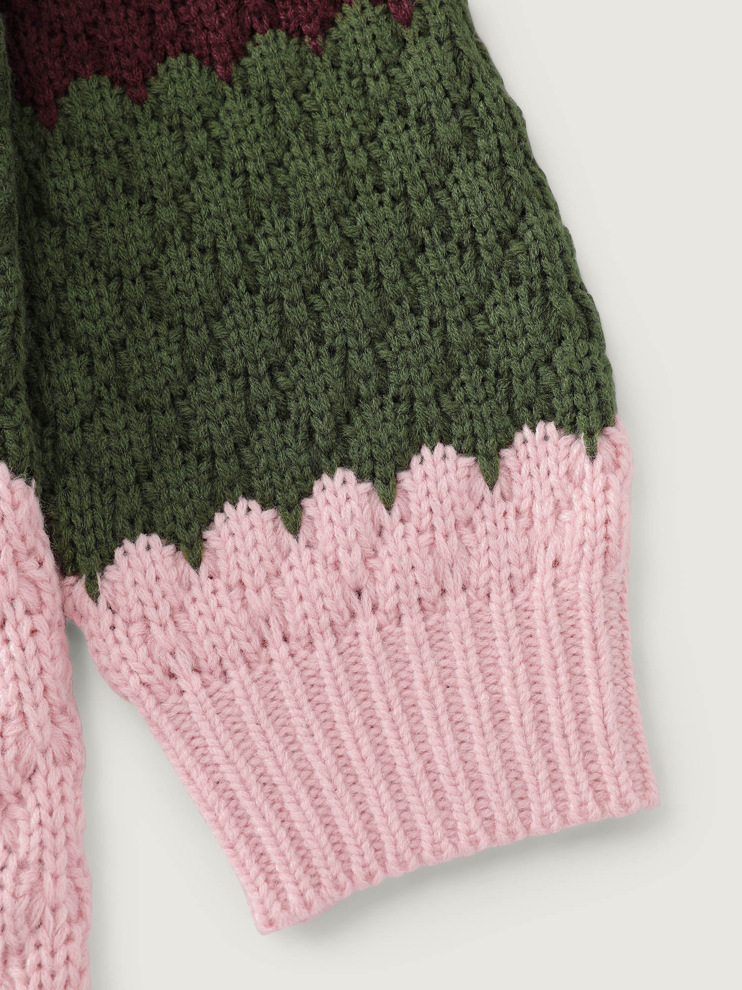 Colorblock Textured Ribbed Hem Pullover