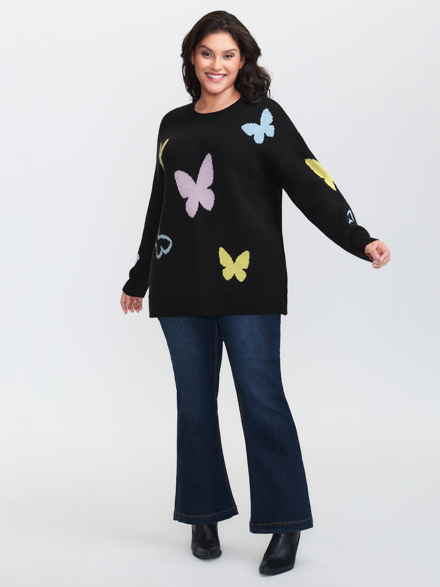 Butterfly Jacquard Pattern Round Neck Pullover