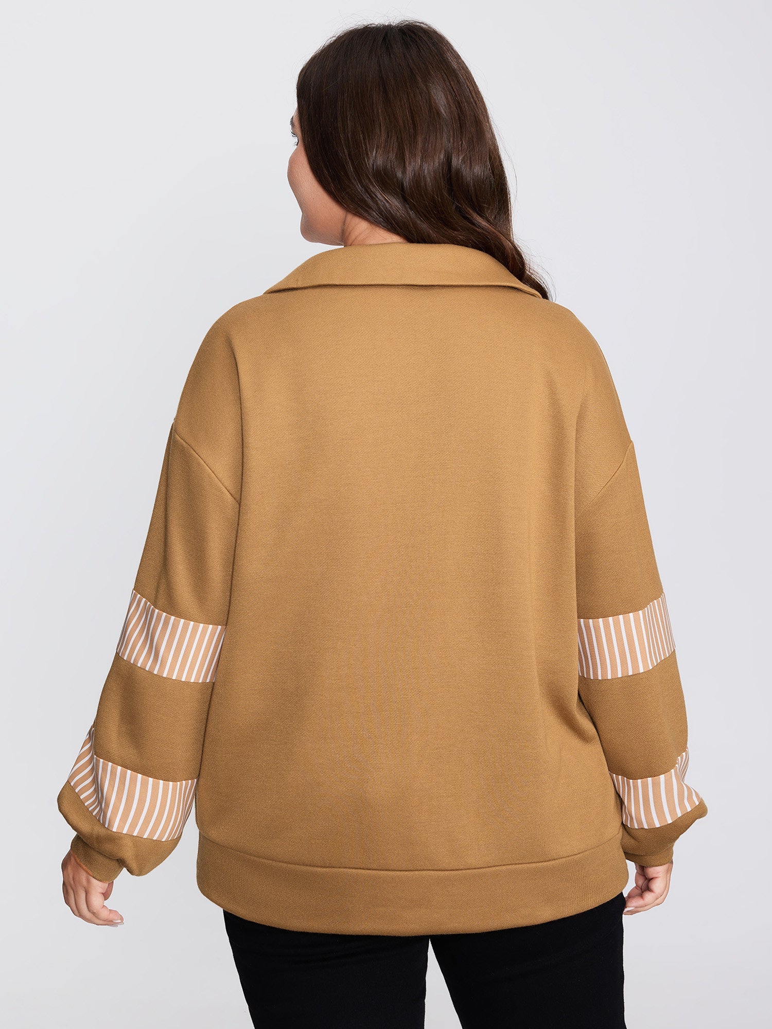 Color Stripe Collar Sweatshirt