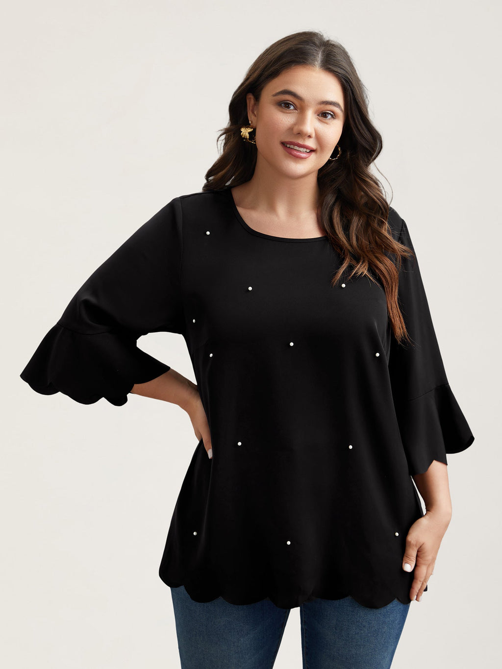 Beads Embellished Scalloped Hem Shirt
