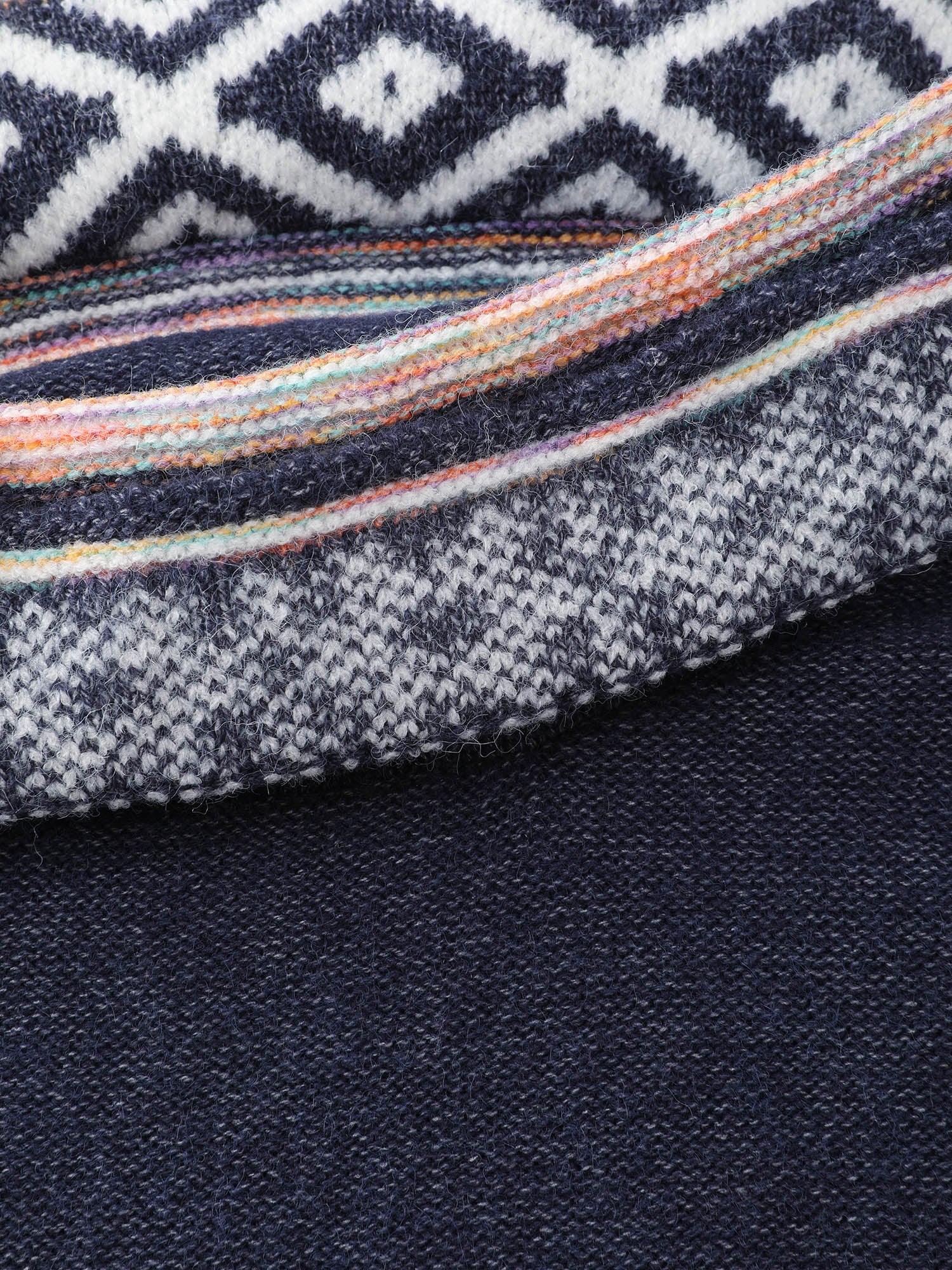 Boho Pattern Color Contrast Turtleneck Pullover